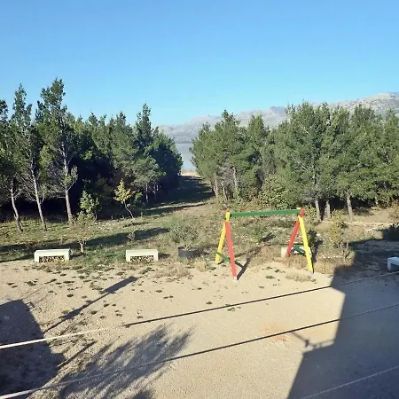 Apartament In Rovanjska Near Velebit Mountains *