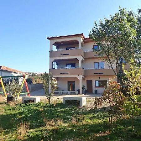 In Rovanjska Near Velebit Mountains Apartament Jasenice (Zadar)