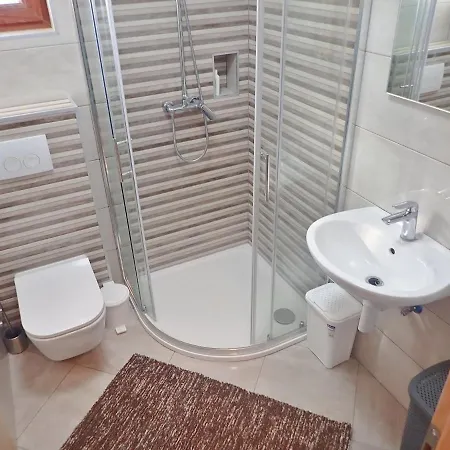 Apartment In Rovanjska, Comfortable And Close To The *