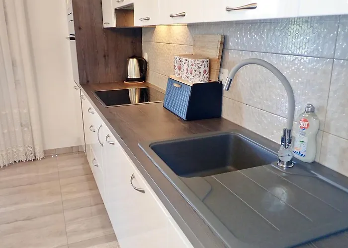 In Rovanjska Near Velebit Mountains Apartament