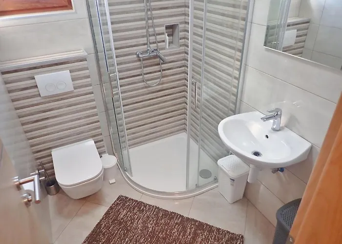 Apartament In Rovanjska Near Velebit Mountains *