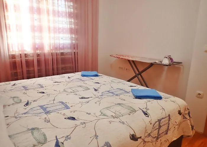 Apartament In Rovanjska Near Velebit Mountains