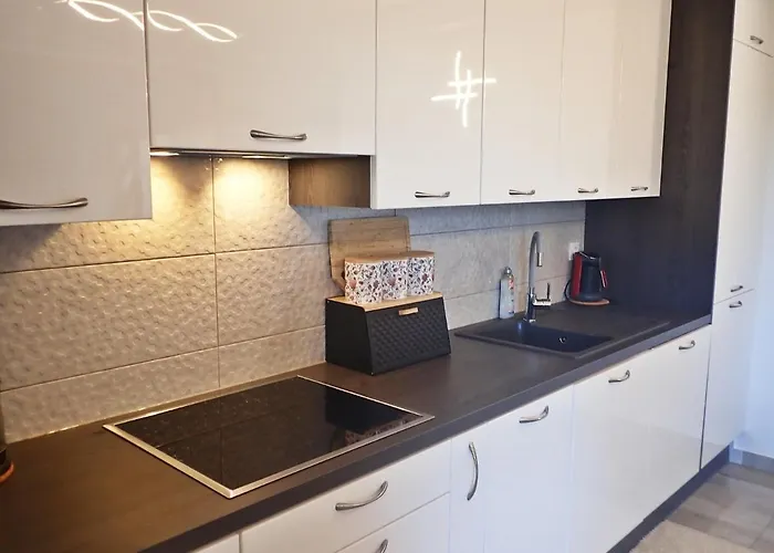 Apartament In Rovanjska Near Velebit Mountains